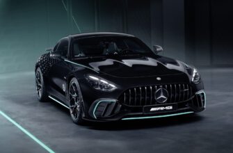 Mercedes-AMG выпустила коллекционную версию трекового автомобиля GT 63 Pro